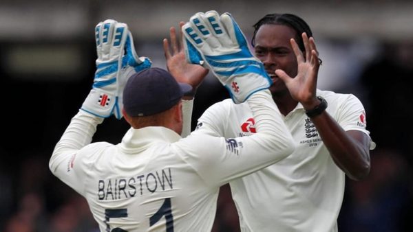bairstow-keeping-archer.Click to read full article.