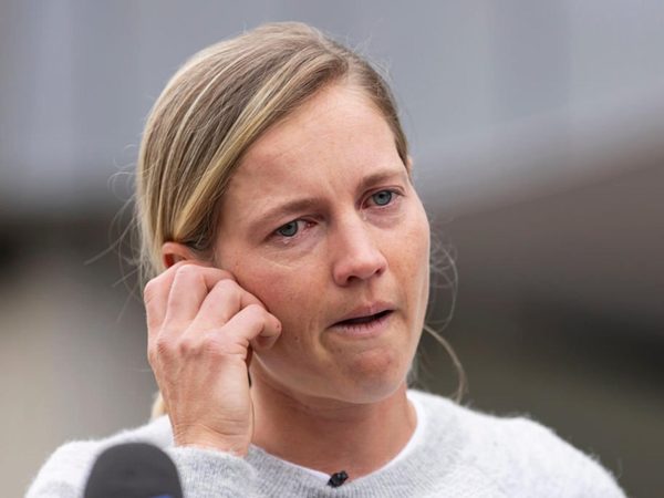 meg-lanning-retires-from-international-cricket-career-defining-moments.Click to read full article.