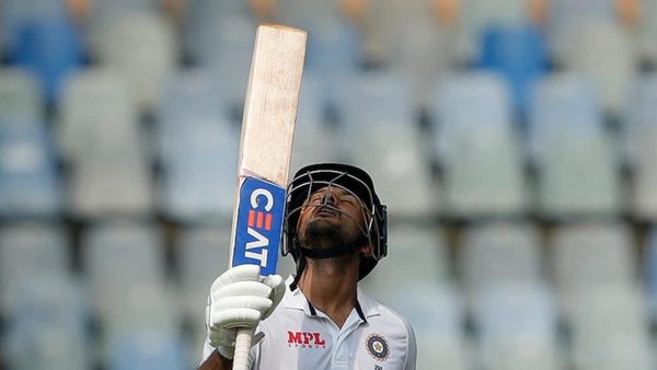 mayank-agarwal-makes-a-hundred-that-means-nothing-and-everything.Click to read full article.