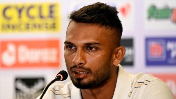 sri-lanka-v-bangladesh-asia-cup-present-ex-captains-heat-up-battle.Click to read full article.