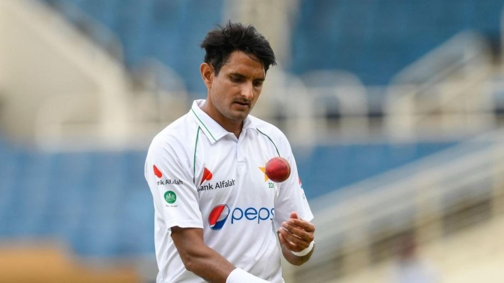 Seamer Pakistan Yang Tidak Disukai Melewati 850 Gawang Kelas Satu Dengan Piala Presiden Enam-Untuk