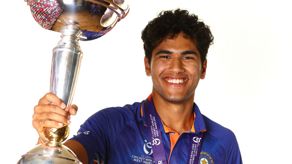 ipl-2022-interview-meet-raj-angad-bawa-punjab-kings-under-19-world-cup-winner-following-in-the-footsteps-of-yuvraj-singh.Click to read full article.