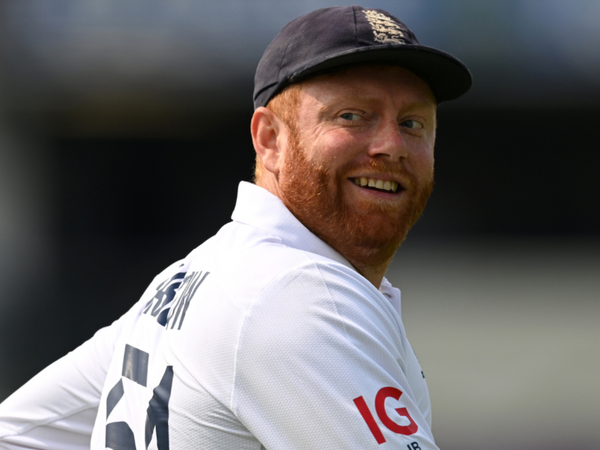 is-jonny-bairstow-a-better-test-batter-with-or-without-the-gloves-its-complicated.Click to read full article.