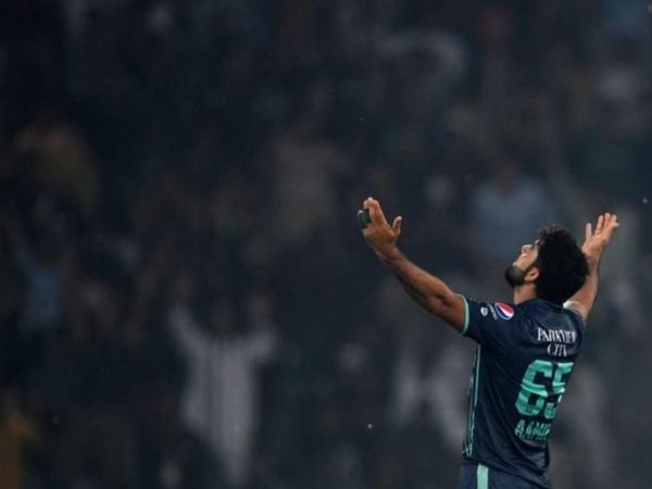 from-net-bowler-to-overnight-hero-who-is-aamer-jamal-pakistans-latest-fast-bowling-find.Click to read full article.