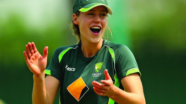 under-the-lid-ellyse-perry.Click to read full article.