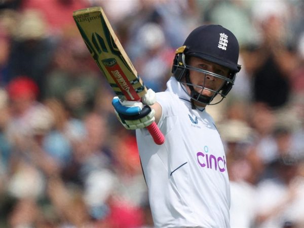 ollie-pope-embraces-the-mischief-and-walks-at-the-danger.Click to read full article.