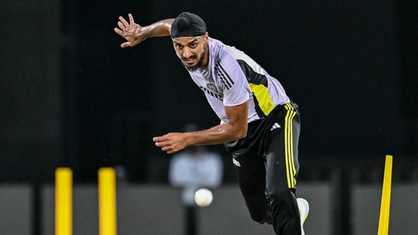 todays-ind-vs-eng-second-t20i-live-score-commentary-full-scorecard-toss-playing-xi-prediction.Click to read full article.