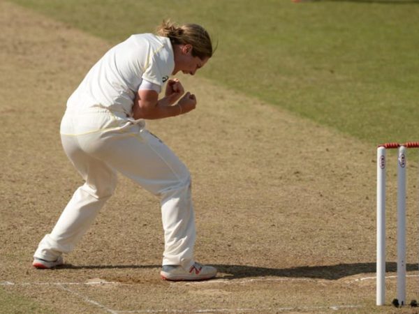 sophie-molineux-stars-to-plunge-england-into-further-trouble.Click to read full article.