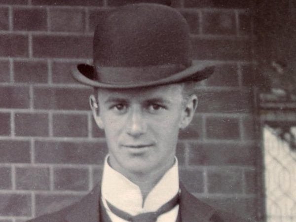 charlie-townsend-a-gloucestershire-giant-from-the-league-of-grace-almanack.Click to read full article.