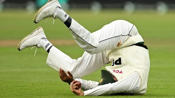 pakistans-ten-year-plummet-from-top-of-the-world-to-all-time-icc-test-rankings-low.Click to read full article.