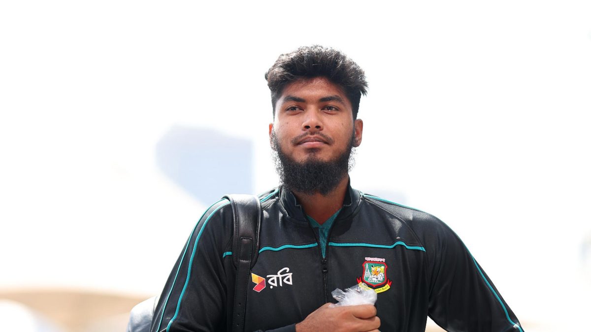 Rishad Hossain of Bangladesh arrives at the stadium ahead of the ICC Champions Trophy 2025 match between Bangladesh and India at Dubai International Cricket Stadium on February 20, 2025 in Dubai, United Arab Emirates