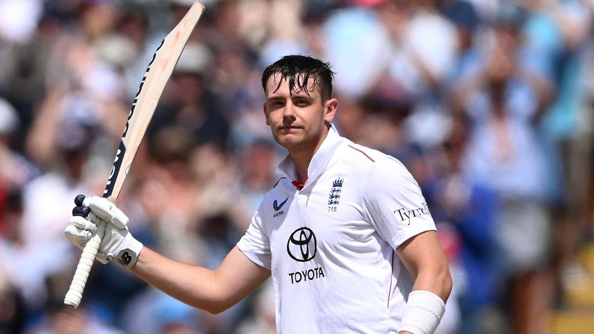 Jamie Smith celebrates scoring his second Test century against India at Edgbaston