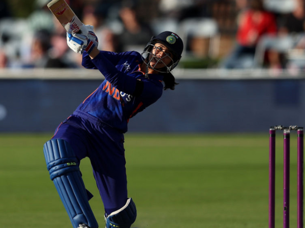 young-veteran-smriti-mandhana-constantly-comes-to-indias-aid.Click to read full article.