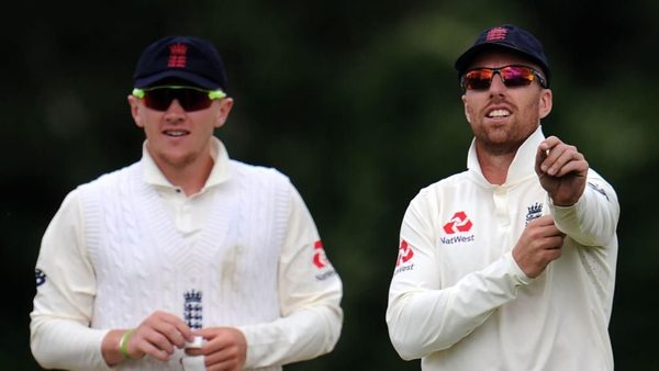 jack-leach-vs-dom-bess-wisden-writers-discuss.Click to read full article.