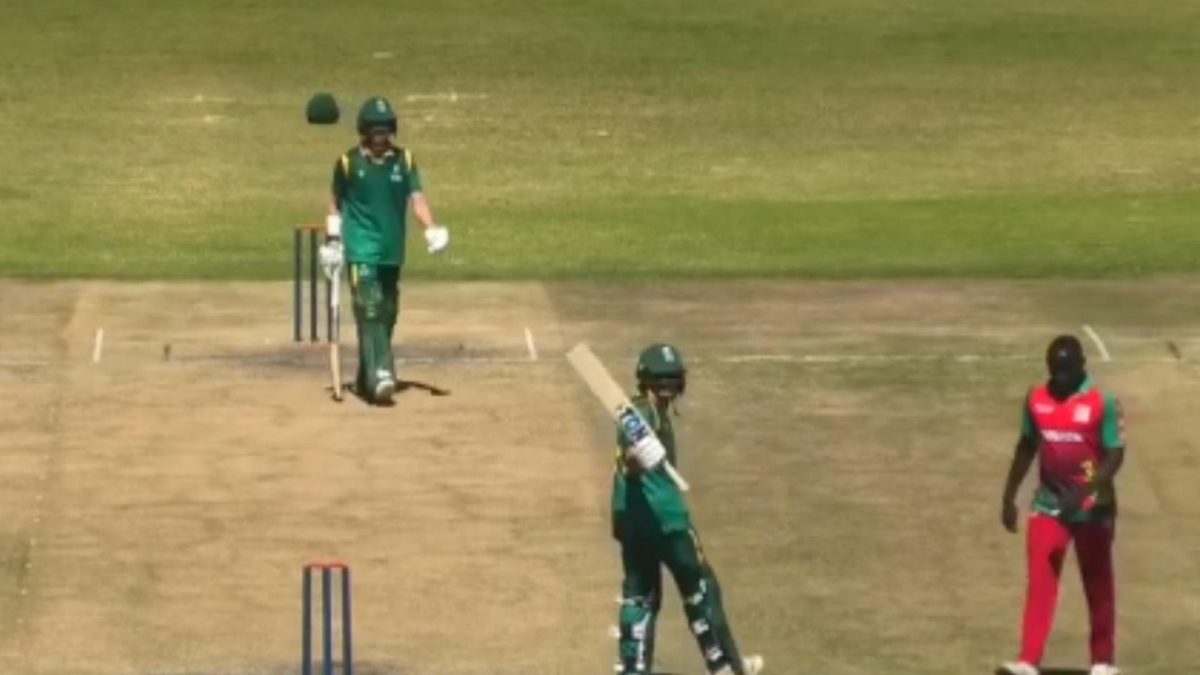 South Africa’s teenage sensation Lhuan-dre Pretorius’ 17-year-old brother, Vihan Pretorius, scored his maiden U19 fifty in a Youth ODI against Zimbabwe on Monday (August 4)