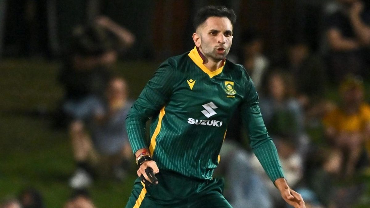 Keshav Maharaj takes five-for for South Africa against Australia