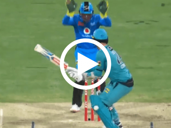 watch-this-is-ridiculous-umpiring-gaffe-bbl.Click to read full article.