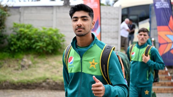 who-is-shamyl-hussain-21-year-old-who-scored-21-ball-half-century-on-psl-debut.Click to read full article.