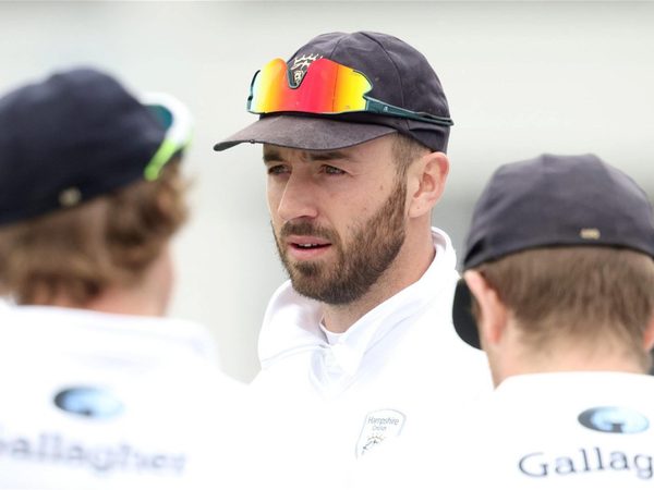 were-talking-split-seconds-james-vince-backs-under-fire-mcmanus-over-stumping-controversy.Click to read full article.