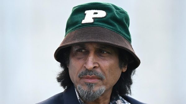 psl-2026-full-list-of-commentators-and-presenters-for-pakistan-super-league.Click to read full article.