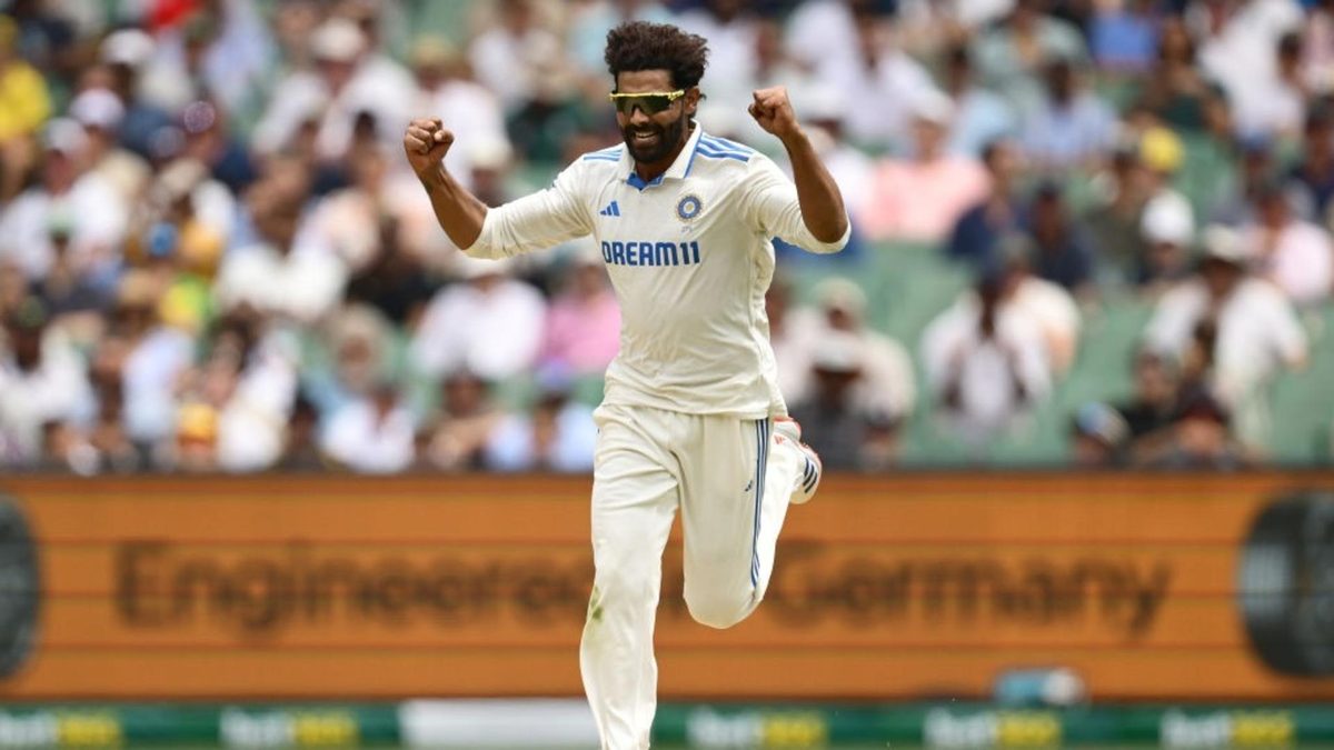 The claim that Ravindra Jadeja's run as the No.1 Test all-rounder is a world record, has gone viral in the past week. However, this is not true.
