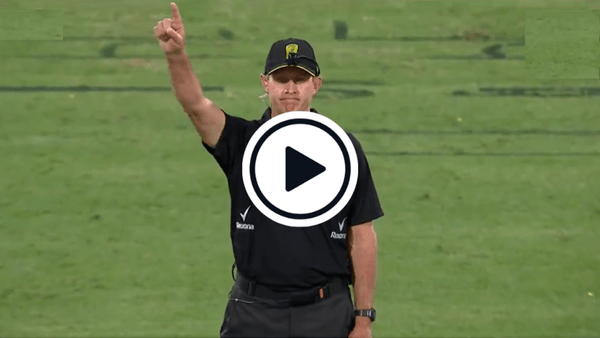 watch-bbl-umpire-gives-batsman-out-off-free-hit-attempts-to-style-it-out.Click to read full article.