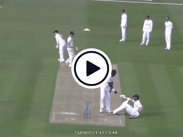 watch-county-championship-slip-up-goes-viral-after-bowler-alphas-opposition-batsman.Click to read full article.