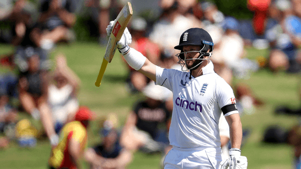 ben-ducketts-rapid-half-century-new-zealand-proves-critics-wrong.Click to read full article.