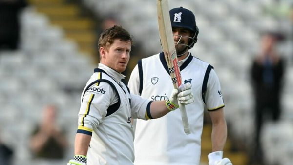 county-championship-round-up-davies-charges-towards-1k-before-the-end-of-may-competition-for-england-seam-positions-hots-up.Click to read full article.
