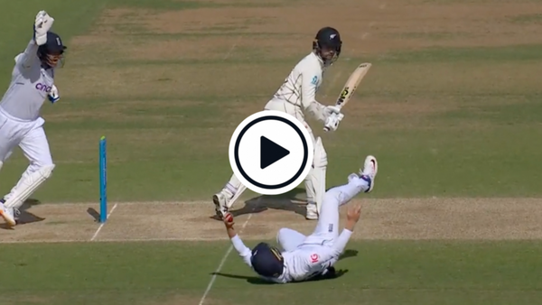 watch-ollie-pope-pulls-off-spectacular-one-handed-catch-at-short-leg-to-remove-devon-conway.Click to read full article.