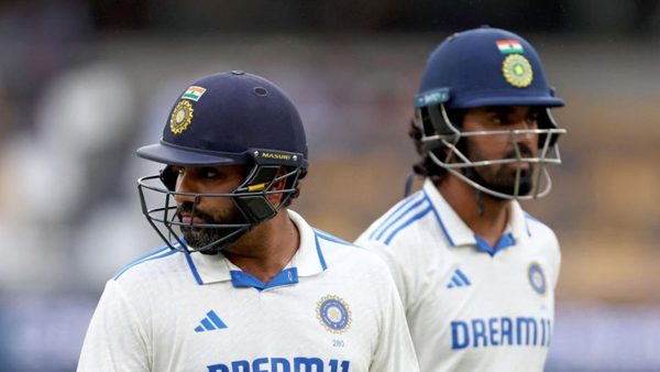 rohit-sharma-to-displace-in-form-kl-rahul-as-opener-for-boxing-day-test.Click to read full article.