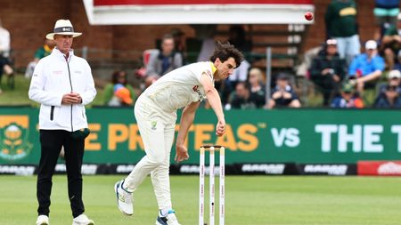 why-a-south-african-is-umpiring-the-ongoing-south-africa-australia-test.Click to read full article.