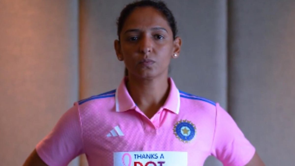 India to promote breast cancer awareness v Australia