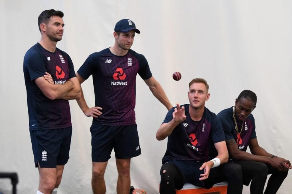 Which England quick should miss out for the second Test against South Africa?