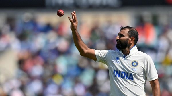 ranji-trophy-round-six-shami-five-for-sarfaraz-double-ton-help-mumbai-bengal-qualify-for-top-eight.Click to read full article.