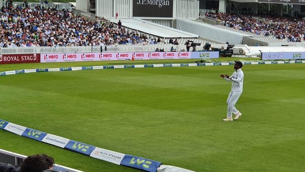 virat-kohli-retorts-after-corks-popped-at-kl-rahul-by-lords-crowd.Click to read full article.