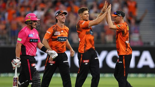big-bash-league-202526-final-where-to-watch-live-tv-channels-and-live-streaming-for-perth-scorchers-vs-sydney-sixers.Click to read full article.