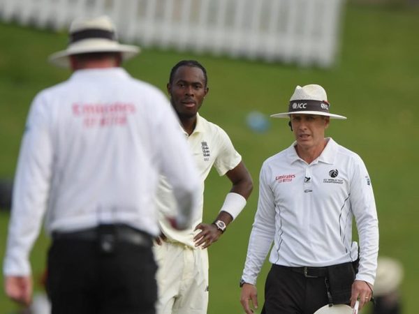 jofra-archer-allowed-to-continue-bowling-after-double-beamer-scare.Click to read full article.