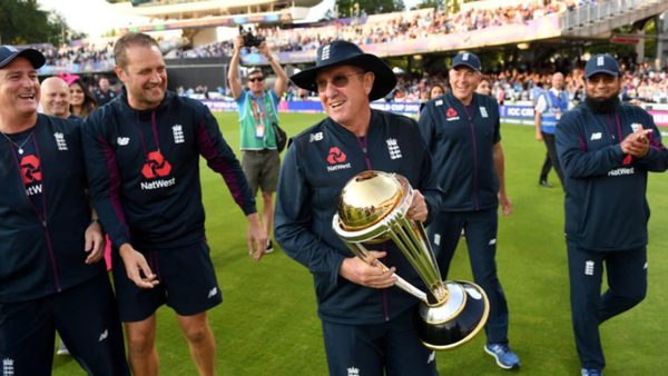bayliss-coach-sunrisers-hyderabad-ipl.Click to read full article.