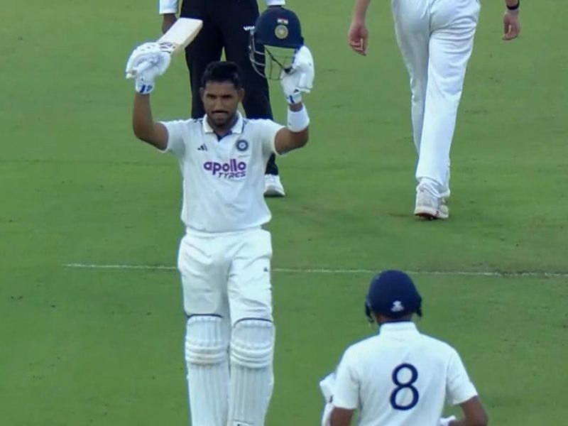 india-a-vs-south-africa-a-second-unofficial-test-live-score-and-updates.Click to read full article.