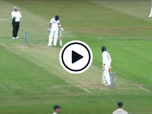 watch-anything-root-can-do-virat-kohli-tries-unsuccessfully-to-balance-bat-on-its-end-during-india-warm-up-game.Click to read full article.