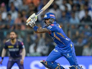 todays-ipl-2025-match-mi-vs-kkr-live-score-playing-xis-toss-team-news-and-match-prediction.Click to read full article.