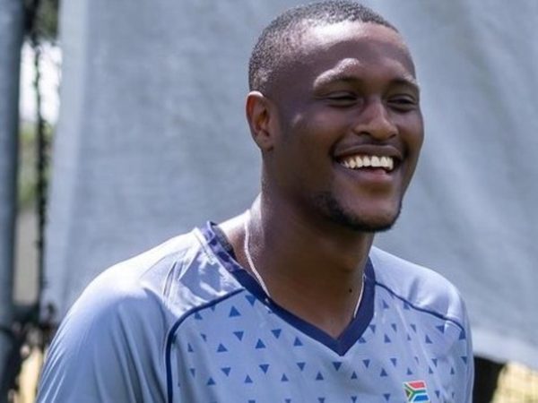 who-is-mihlali-mpongwana-the-uncapped-allrounder-without-an-sa20-contract-in-south-africas-t20-squad.Click to read full article.