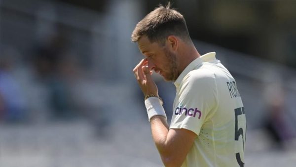 kents-ollie-robinson-issues-clarification-after-test-namesakes-tweets-lead-to-erroneous-article.Click to read full article.