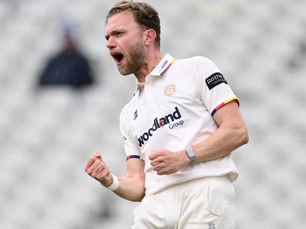 england-test-seamer-sam-cook-takes-15th-career-five-for-set-up-tense-final-day-county-clash.Click to read full article.