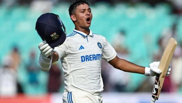 ranji-trophy-2025-indian-test-star-ruled-out-of-semi-final-with-injury.Click to read full article.