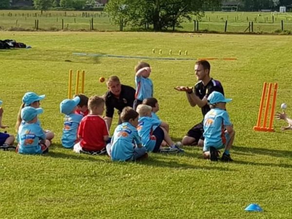club-spotlight-mossley-cc-club-cricket.Click to read full article.