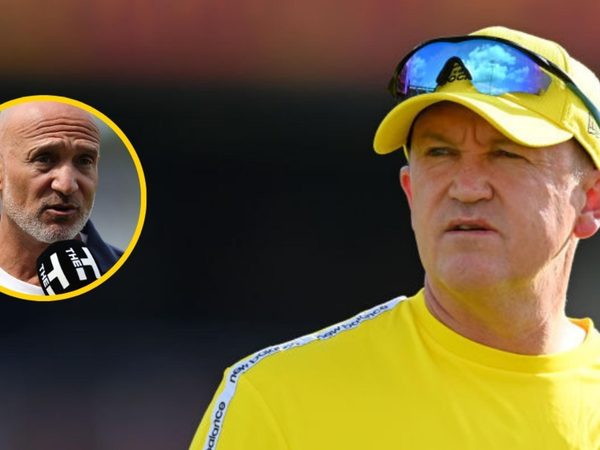 mark-butcher-i-dont-see-how-andy-flower-can-coach-england-and-rcb-together.Click to read full article.