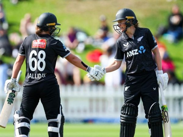 new-zealand-duo-maddy-green-brooke-halliday-rescue-side-from-3-3-with-national-record-fourth-wicket-partnership-in-south-africa-series-finale-win.Click to read full article.