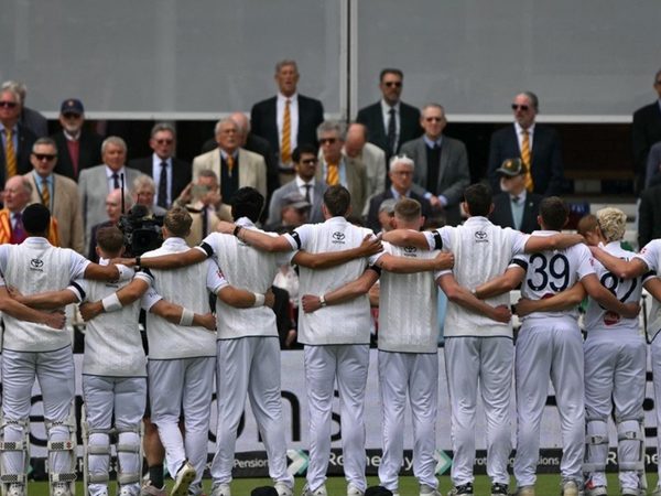 explained-why-england-players-are-wearing-black-armbands-on-day-1-of-first-test-against-new-zealand.Click to read full article.
